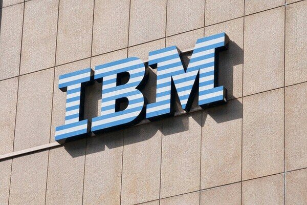 Геополитическая ситуация вынуждает IBM пересматривать финансовые прогнозы