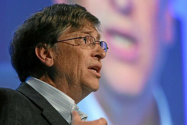 Билл Гейтс считает, что Twitter при Маске может стать хуже